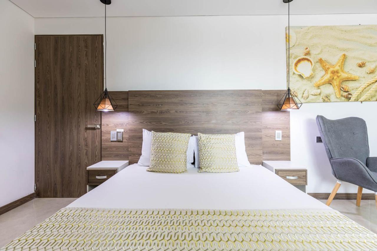 Hotel Velero San Antonio  外观 照片