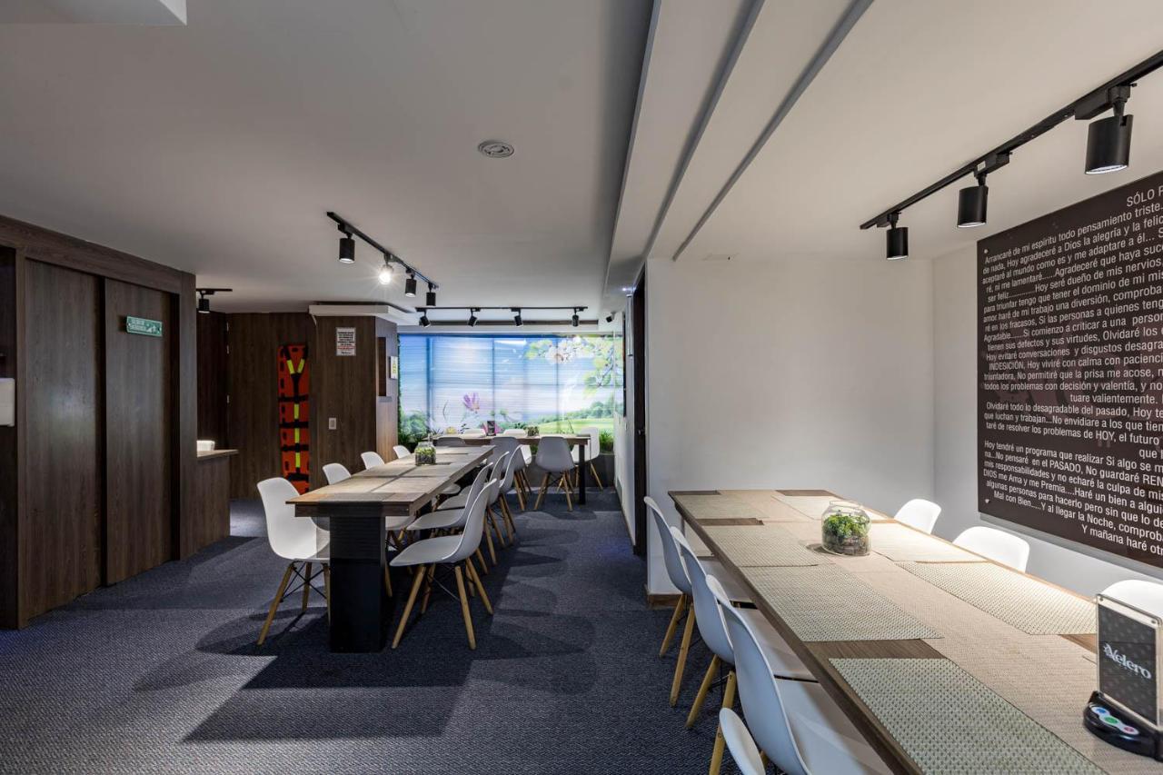 Hotel Velero San Antonio  外观 照片